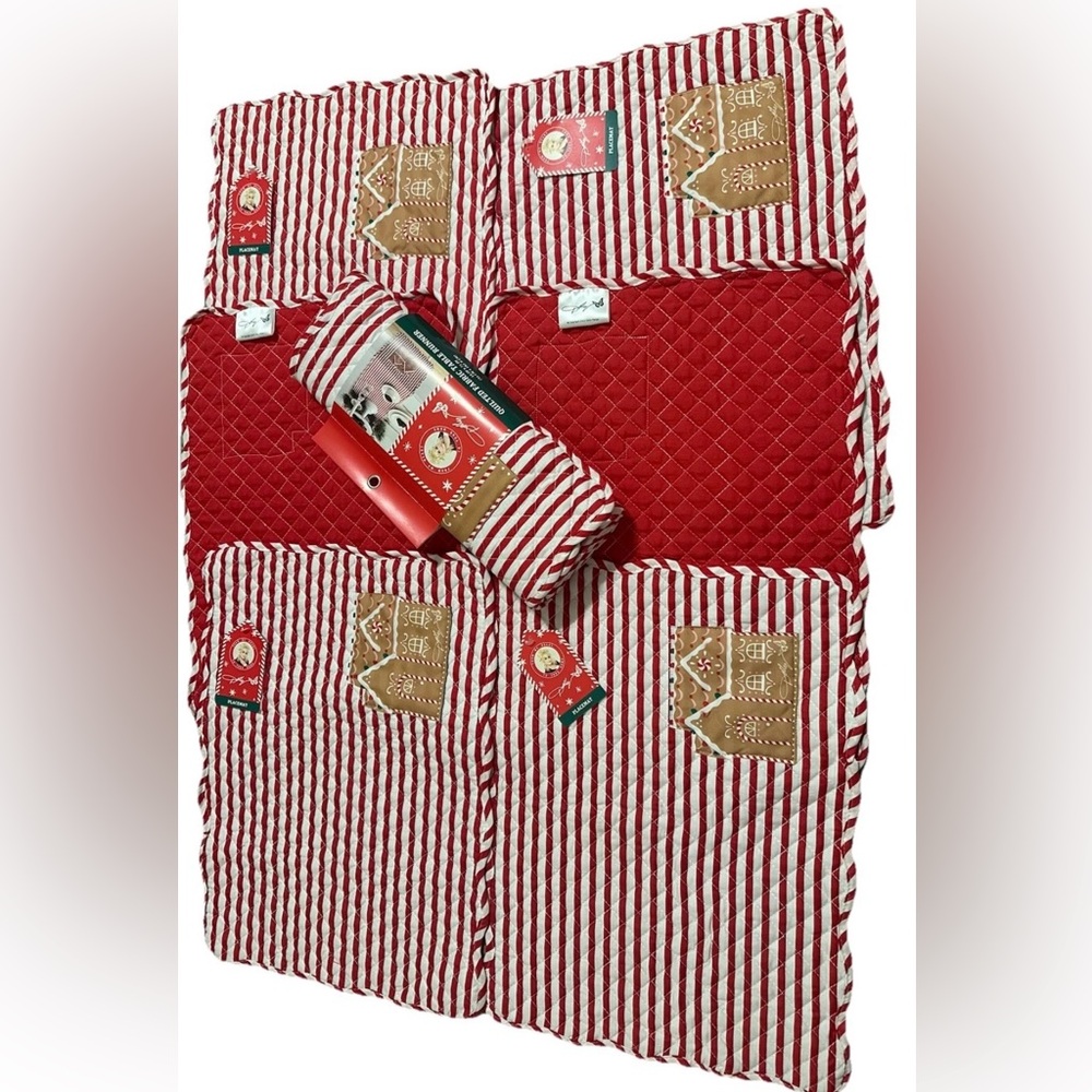 Dolly Parton Christmas Quilted Fabric Reversible Place Mats (6) And Table Runner